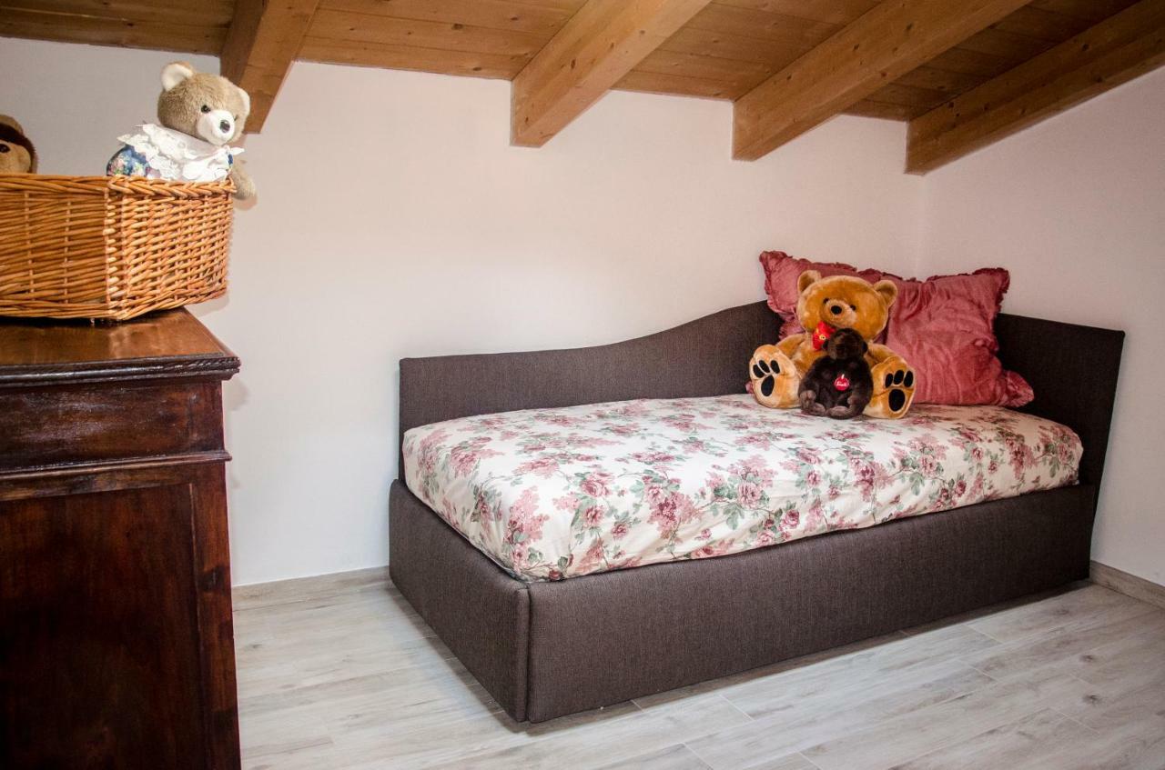 Anma Cottages The Secret Garden Pianello Del Lario エクステリア 写真